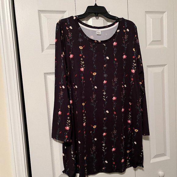 Shirt/Tunic - Picture 1 of 2